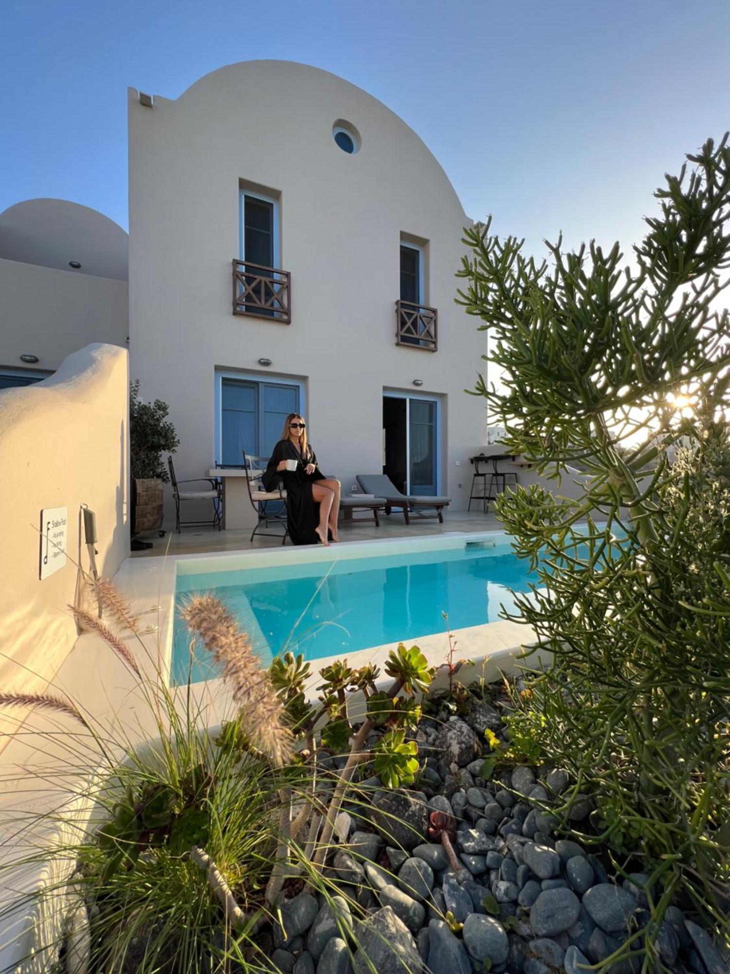 Pink Freud Villas Santorini Oia  Esterno foto