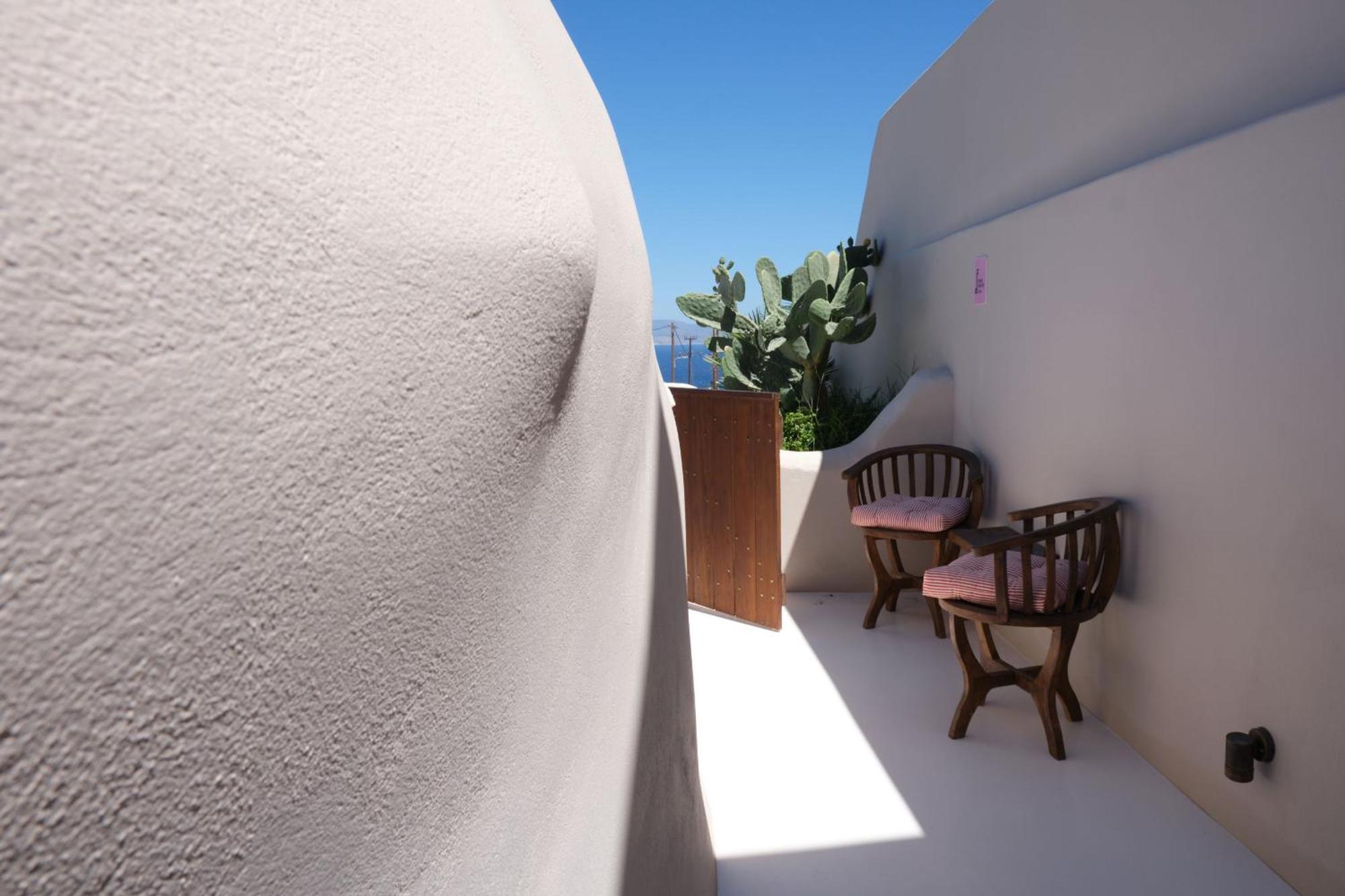 Pink Freud Villas Santorini Oia  Esterno foto